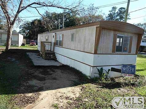 2nd image of 3209 Mahan Dr