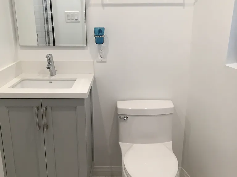 1615 Hilts Ave #7 — Photo 11