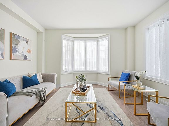5th image of 15 Farringdon Cres