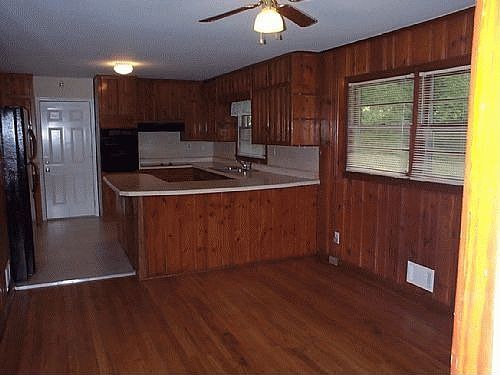 Addt living space off kitchen