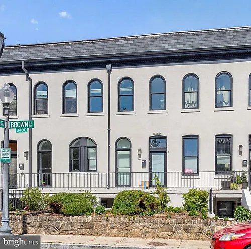 3430 Brown St NW #4 Photo 1