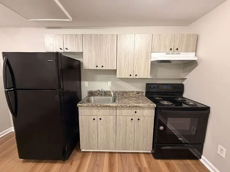 118 Broadway #2B — Photo 1