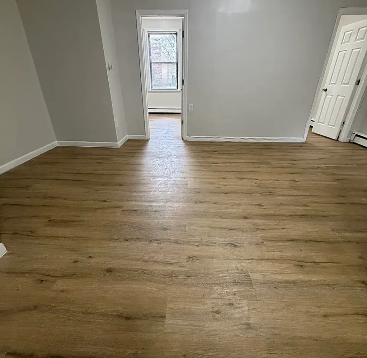 2 bed, $1,900 — Photo 3
