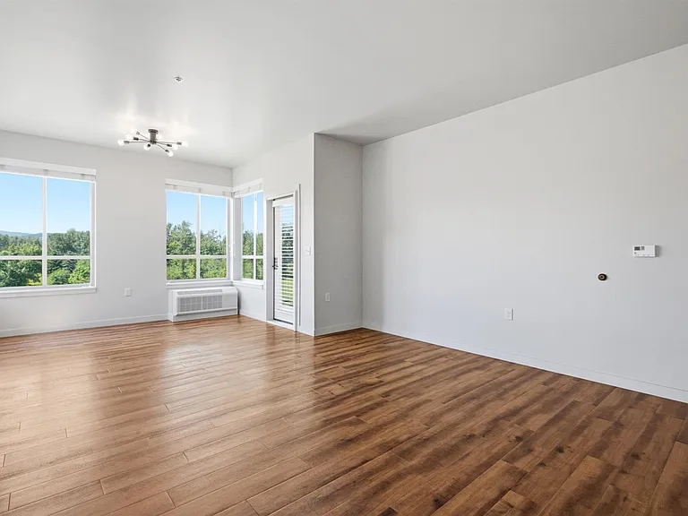 100 Woodlands Way #S404 — Photo 4