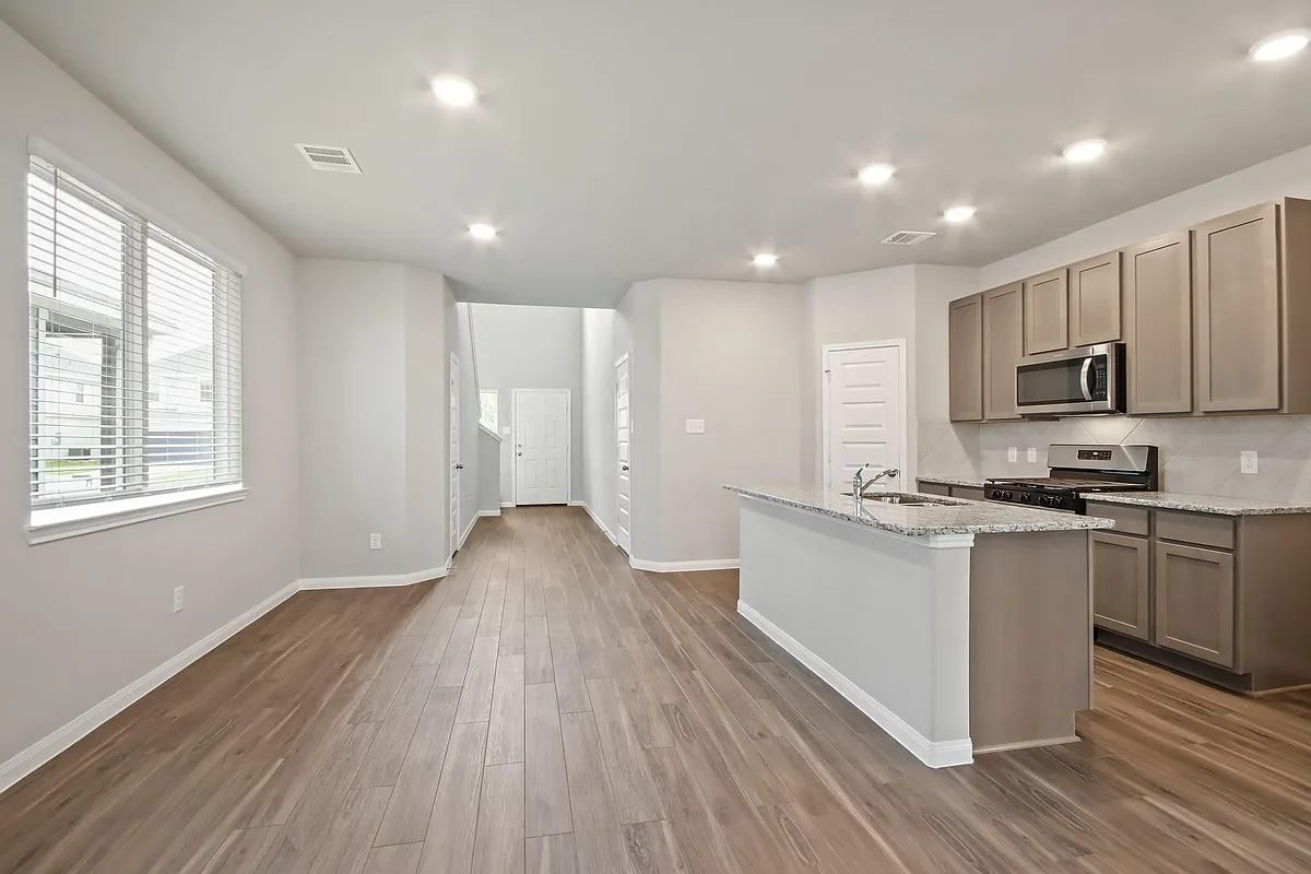 Building Photo - 2416 Bluefish Ct