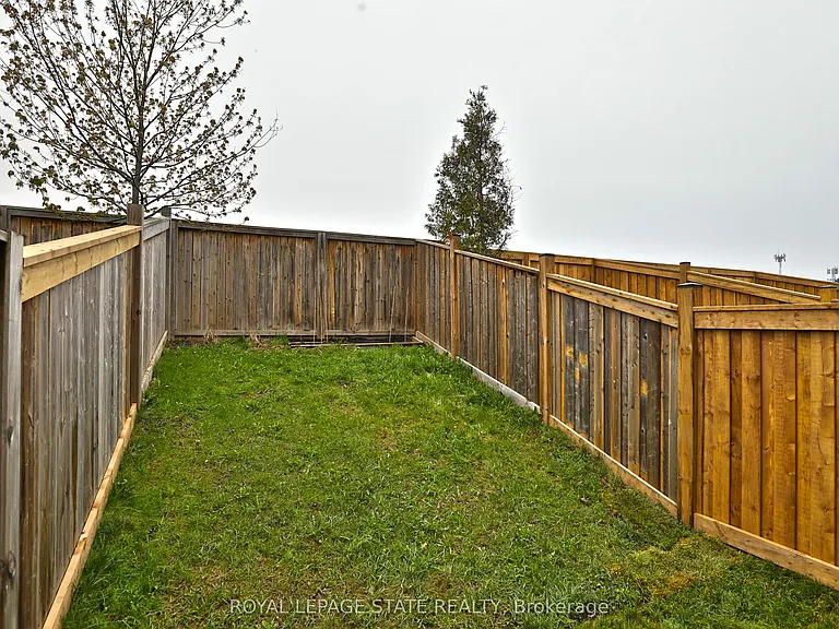 45 Edenrock Dr — Photo 24