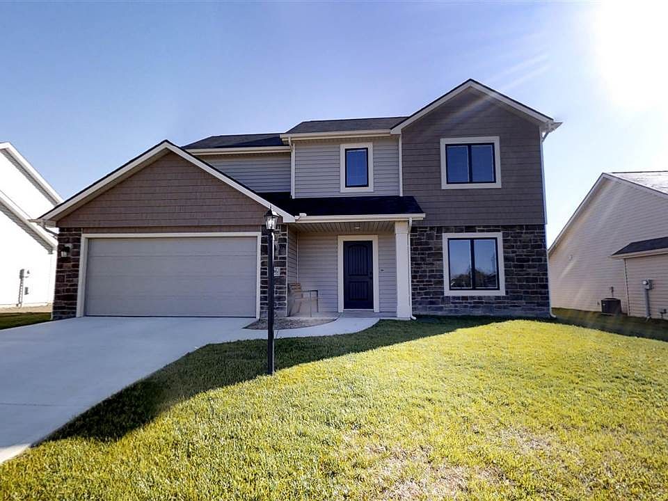 1st image of 206 W Cambridge Dr