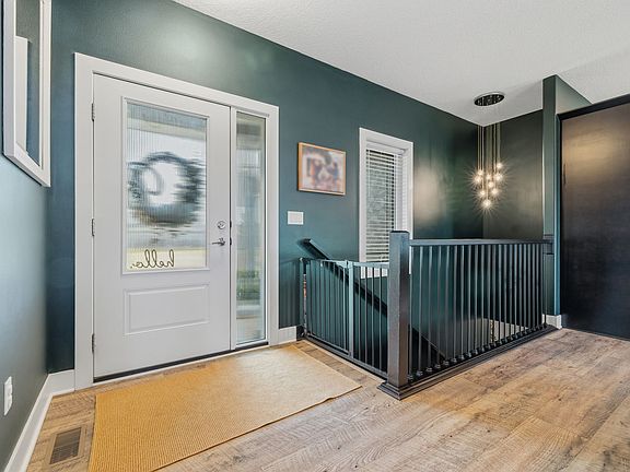 3rd image of 215 Tailfeather Dr NE