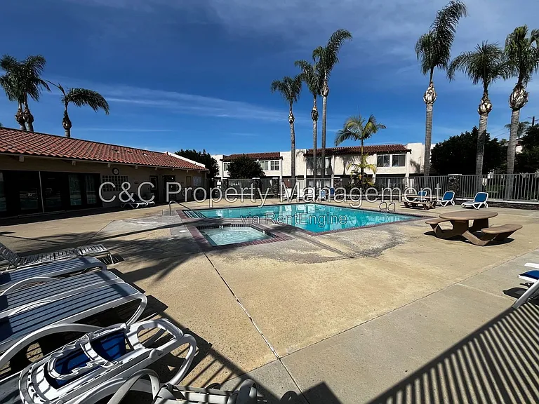 700 W La Veta Ave #A10 — Photo 15