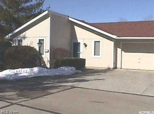 3555 Dolphin Cv #17, Aurora, OH 44202