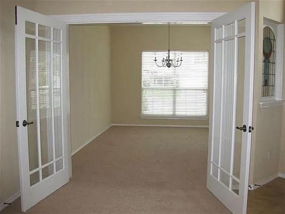 4th image of 11608 Mc Dows Hole Ln