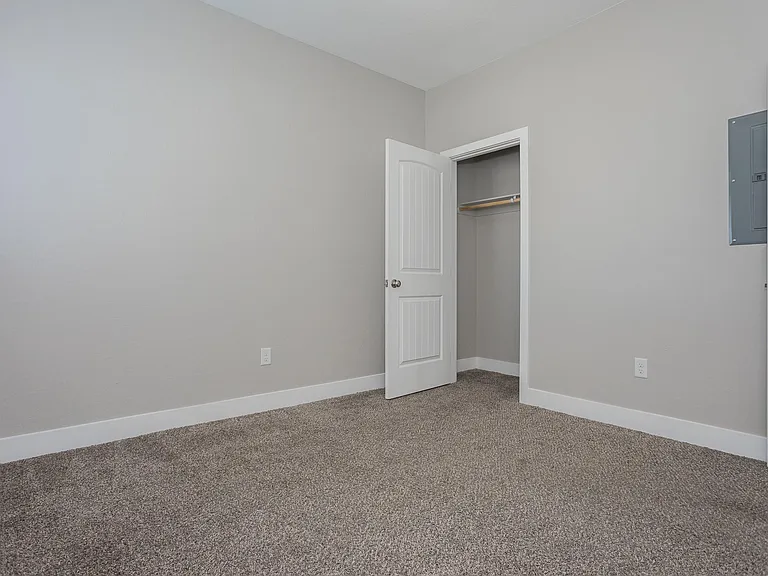 1561 S Dandelion St #1 — Photo 27