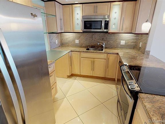4th image of 3800 S Ocean Dr APT 807