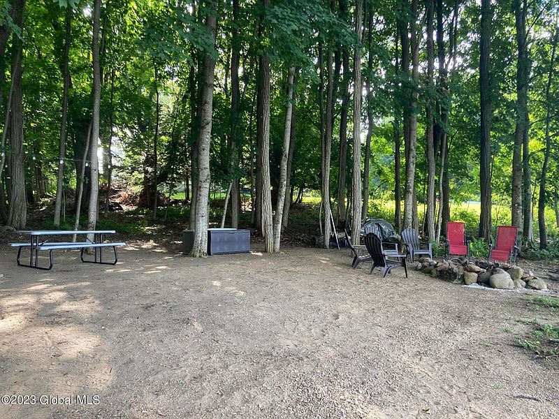 5th image of 1536 County Highway 110