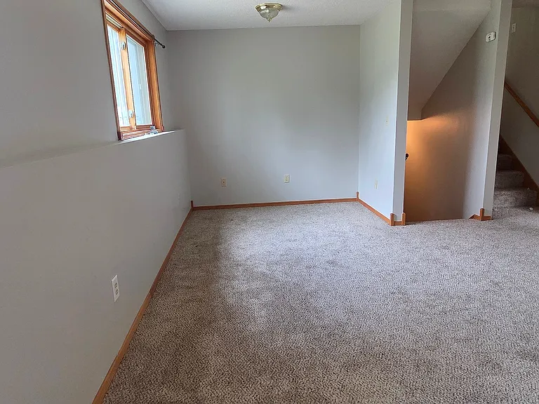 5605 Nancy Ln NW — Photo 53