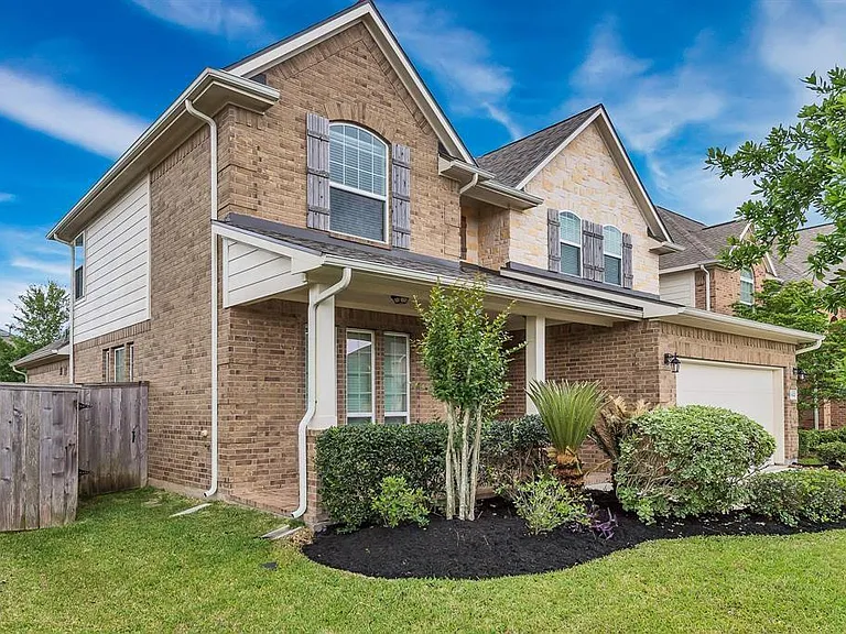 24122 Haywards Crossing Ln — Photo 35