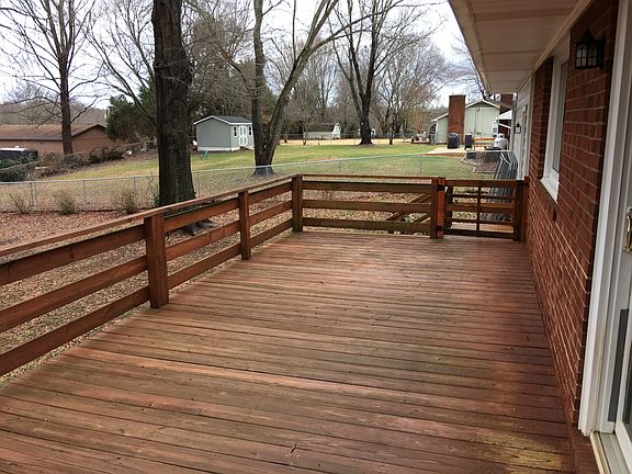 Deck - 11 x 26
