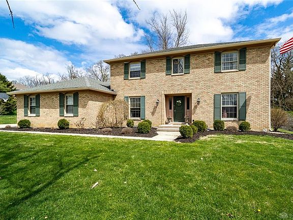 3rd image of 187 Southbrook Dr