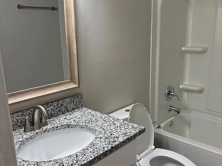 128 S Cedar Ln #2 — Photo 41