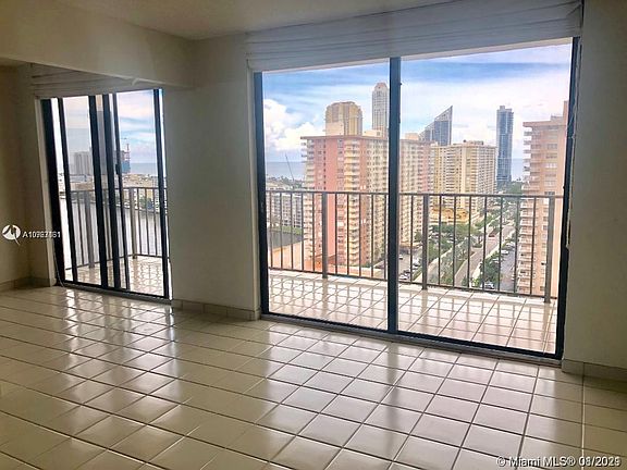 4th image of 290 174th St APT 2114