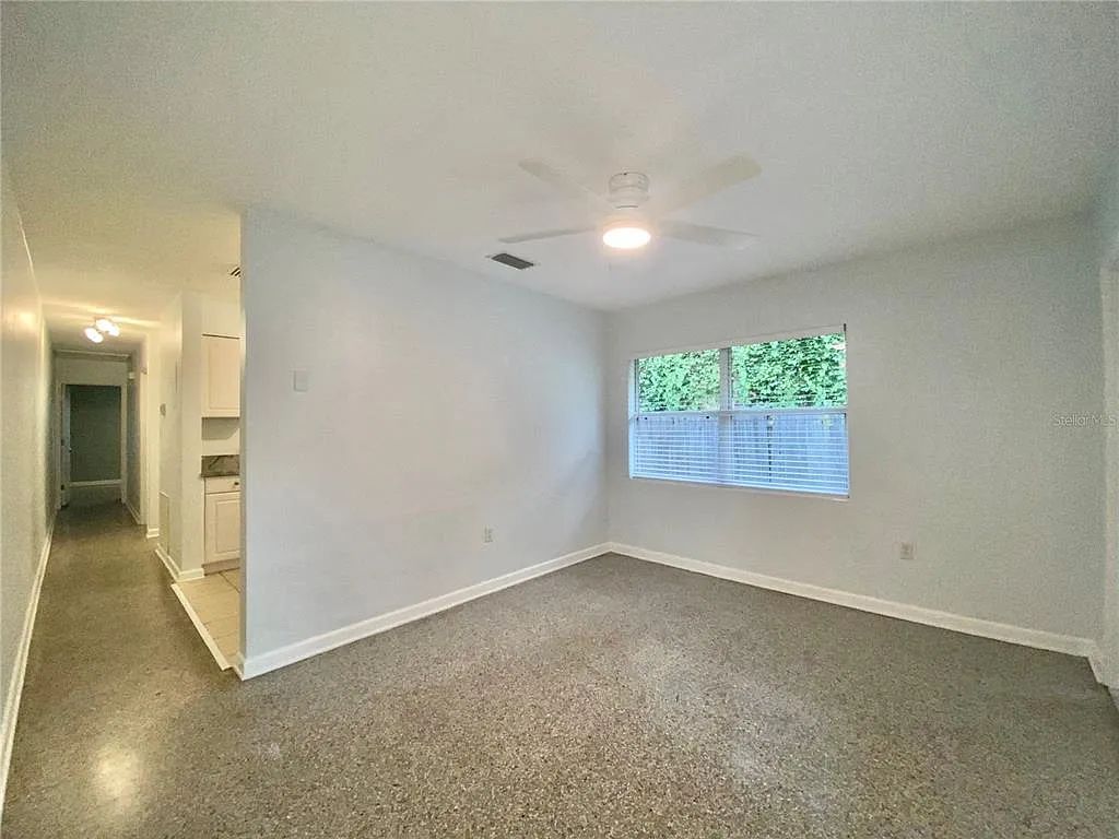 2 bed, 1.0 bath, 754 sqft, $1,750 — Photo 3