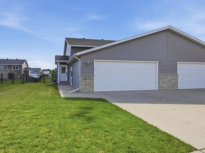 2151 Admiral Dr W, West Fargo, ND, 58078