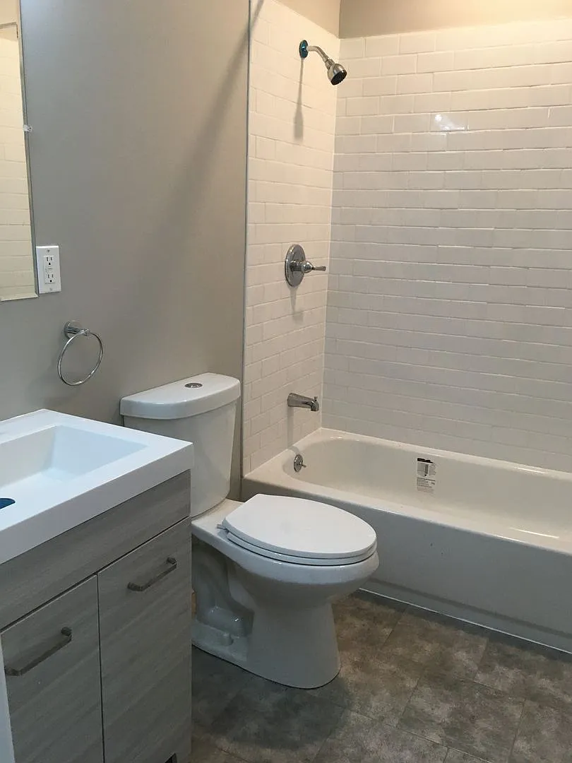 5222 W Girard Ave. — Photo 4