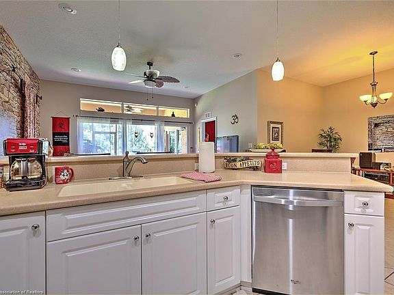 4th image of 2829 Lake June Blvd
