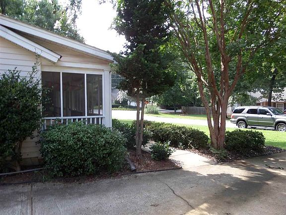 4th image of 31 Woodharbor Dr