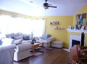 4th image of 3849 Rolling Hills Dr