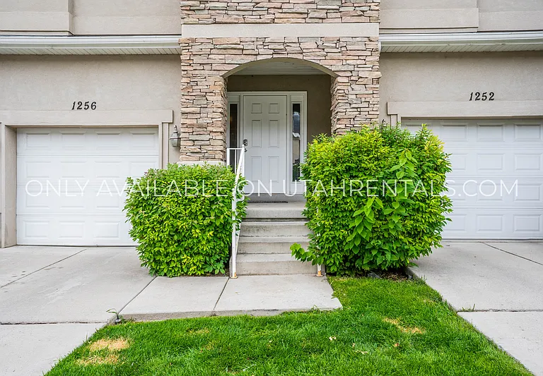 1256 S 1410 E #TWIN — Photo 1