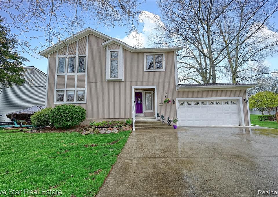 1325 Delmonte St, Wolverine Lake, MI 48390 Zillow
