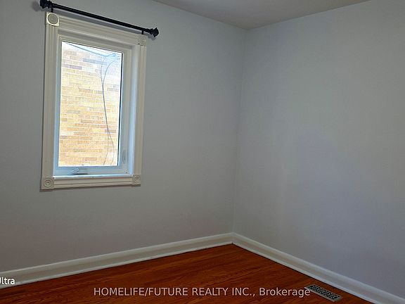 5th image of 37 Miramar Cres