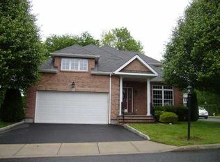 65 Jasmine Cir, Milford, CT 06461