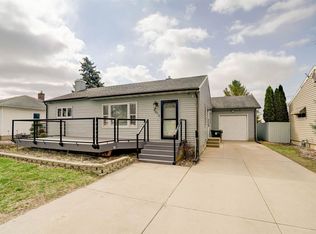 4013 Steinies Dr, Madison, WI 53714