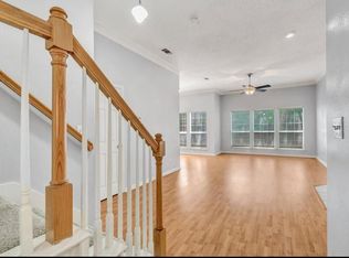 2504 Plumgrove Cir, Arlington, TX 76006