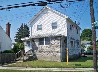 75 Bethpage Rd, Hicksville, NY 11801