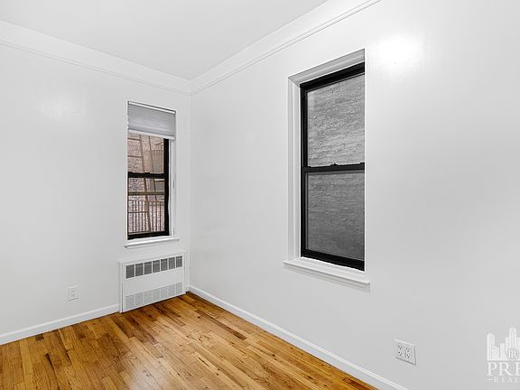 4th image of 147 E 30th St APT 3D
