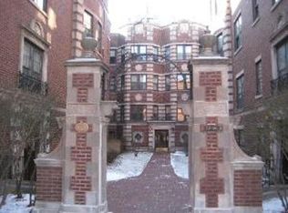 360 Ridge Ave APT 11-3, Evanston, IL 60202