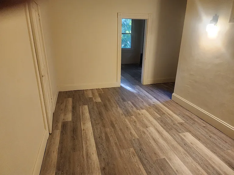 19 N Lee St #1 — Photo 12