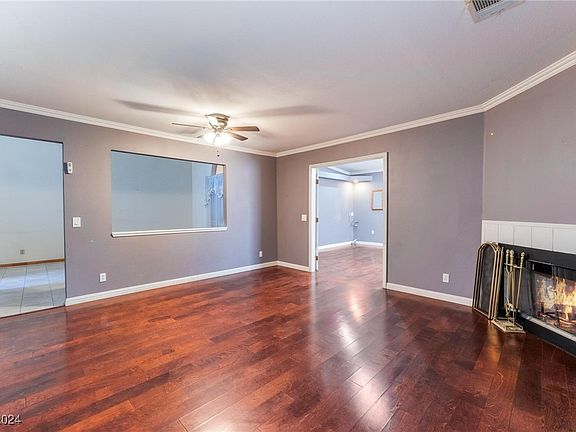 4th image of 2038 Dry Falls St