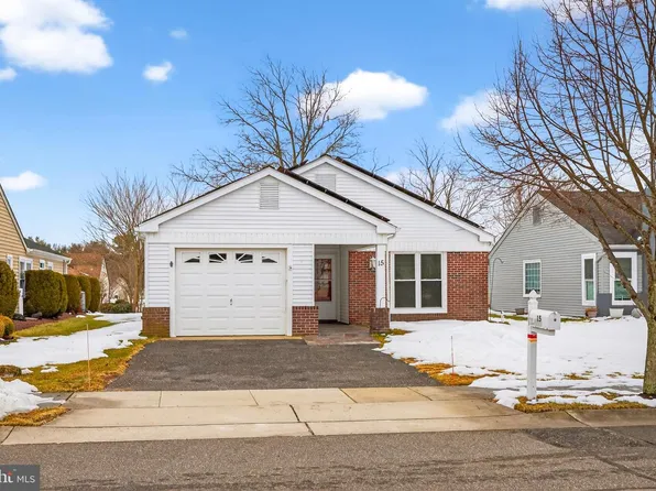 15 Frilham Ln, Manchester Township, NJ 08759