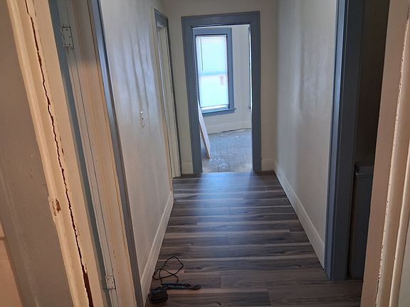 2nd image of 856 E Station St