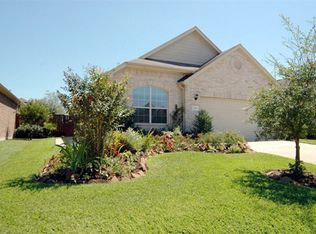 2415 Alamanni Dr, Pearland, TX 77581