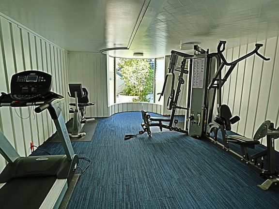 5th image of 10905 Ohio Ave #68h363vp1