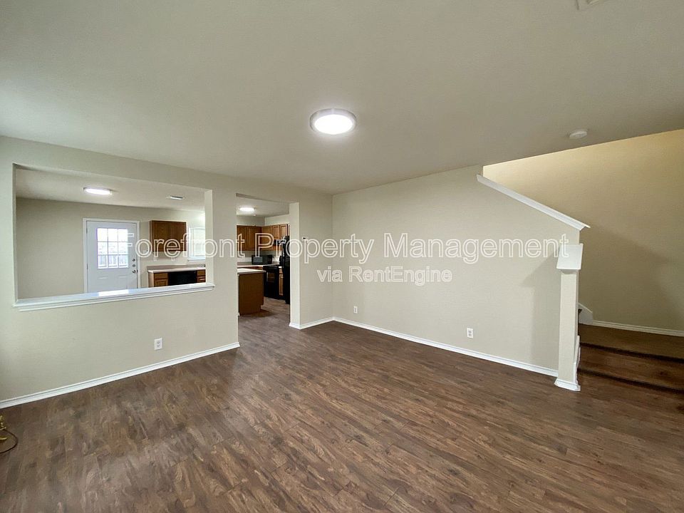 1st image of 66 Montana Bay