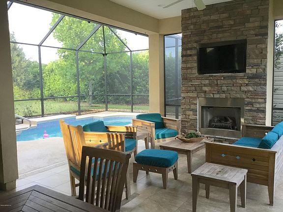 4th image of 425 Escalante Ct