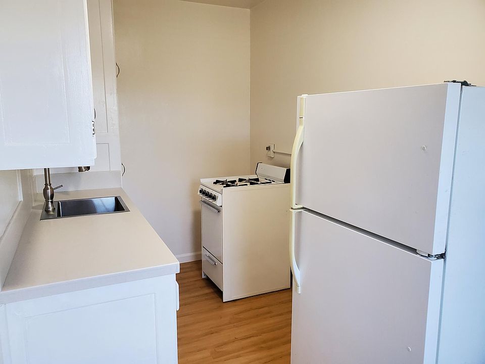 1st image of 508 Flower St #508