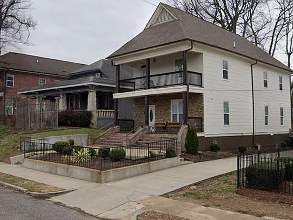3rd image of 31 S Morrison St