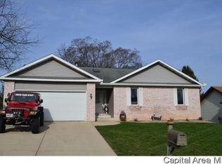 45 Royal Rd, Springfield, IL 62702